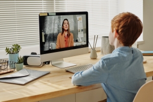 Modifications de la loi sur les médias de Bruxelles en fonction de la directive européenne sur les acteurs des médias non linéaires